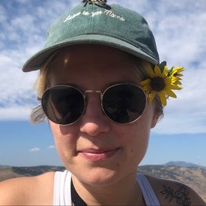 Meet your Posher, Jessica